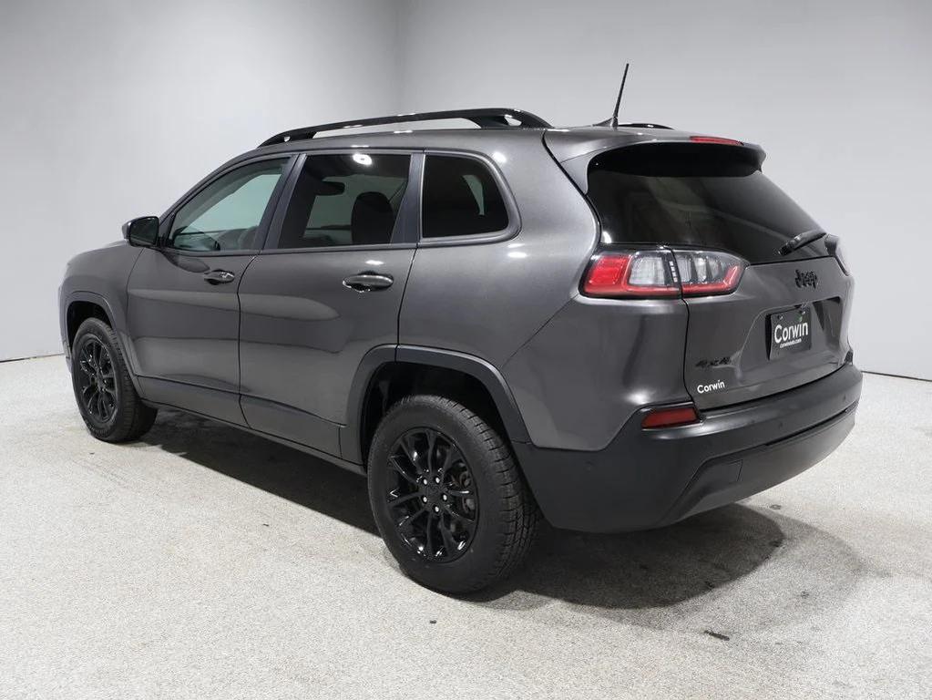 used 2023 Jeep Cherokee car, priced at $21,900