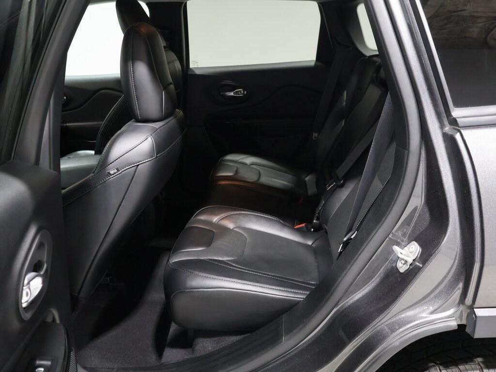 used 2023 Jeep Cherokee car, priced at $21,900