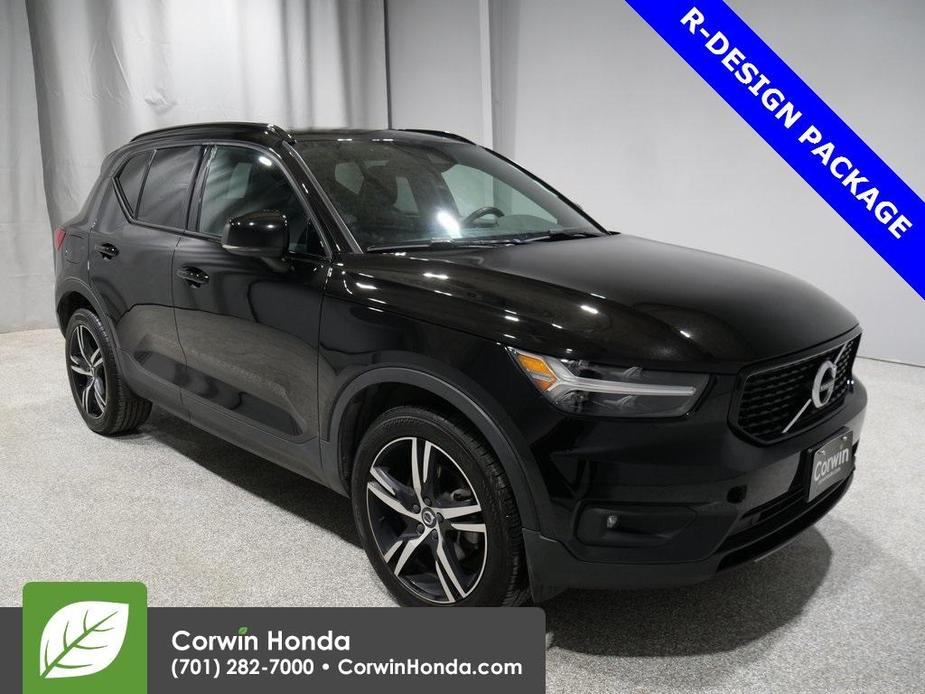 used 2020 Volvo XC40 car, priced at $21,500