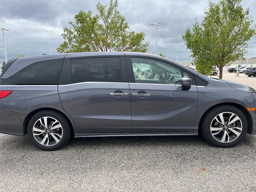 used 2022 Honda Odyssey car, priced at $30,000
