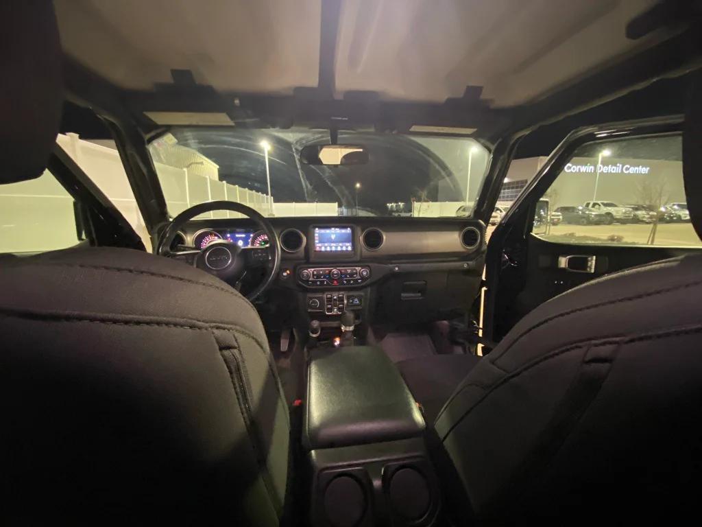 used 2021 Jeep Wrangler Unlimited car, priced at $28,500