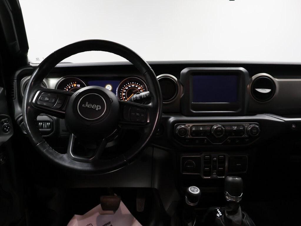 used 2021 Jeep Wrangler Unlimited car, priced at $27,400