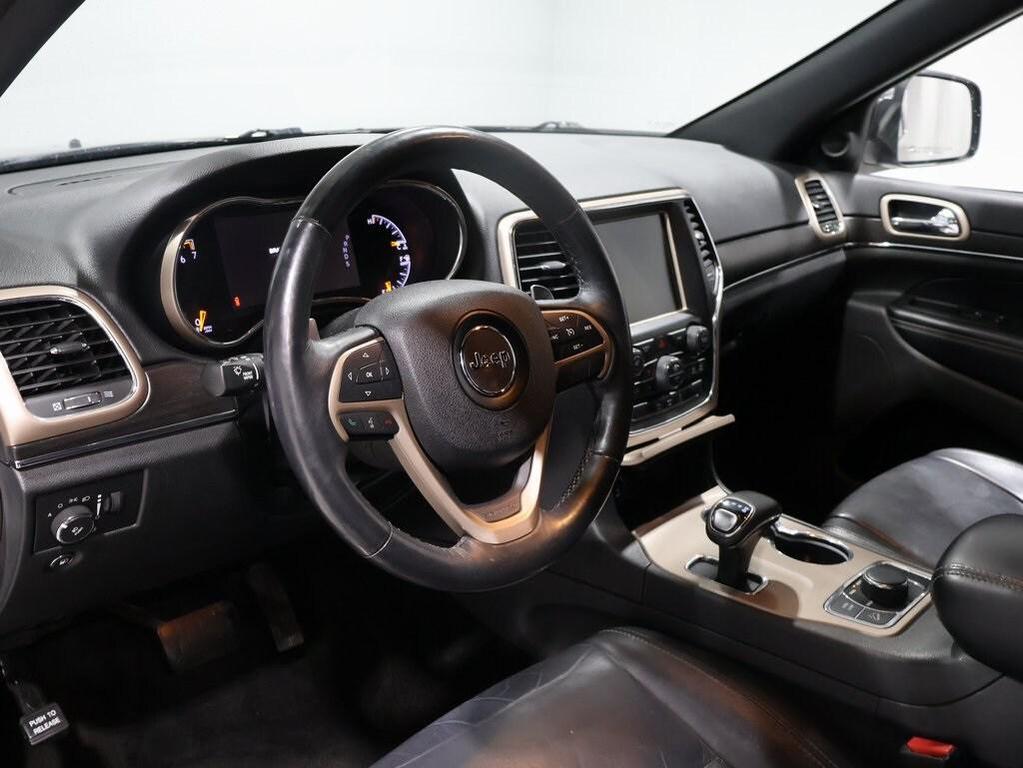 used 2015 Jeep Grand Cherokee car, priced at $14,900