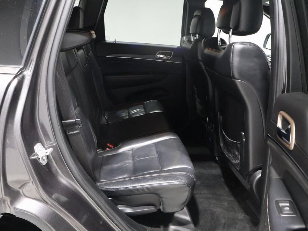 used 2015 Jeep Grand Cherokee car, priced at $14,900