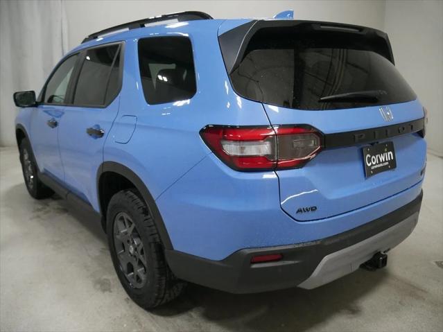 new 2025 Honda Pilot car, priced at $51,610