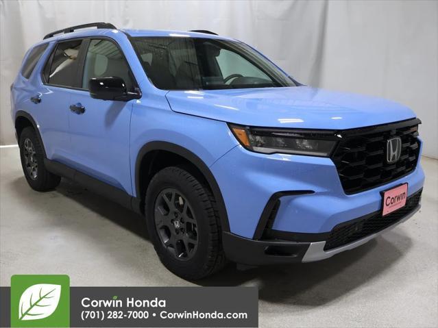 new 2025 Honda Pilot car, priced at $51,610