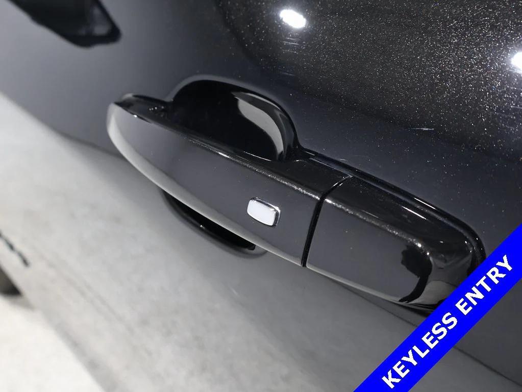 used 2024 Chevrolet Equinox car, priced at $26,900