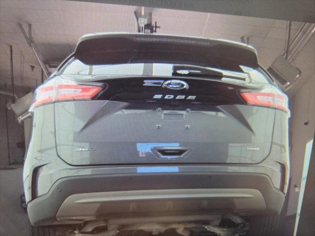 used 2024 Ford Edge car, priced at $28,000