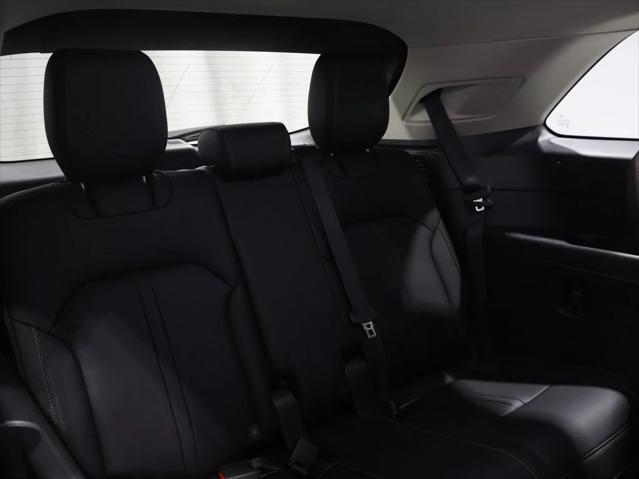 used 2025 Mazda CX-90 car, priced at $35,500