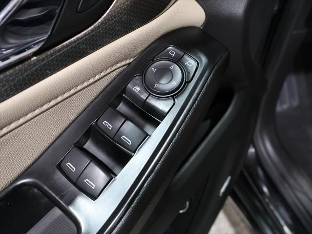used 2023 Chevrolet Traverse car, priced at $32,800