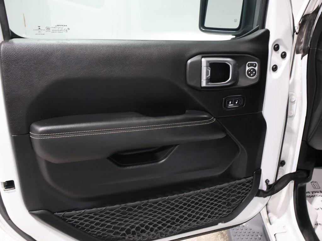 used 2019 Jeep Wrangler Unlimited car, priced at $25,200