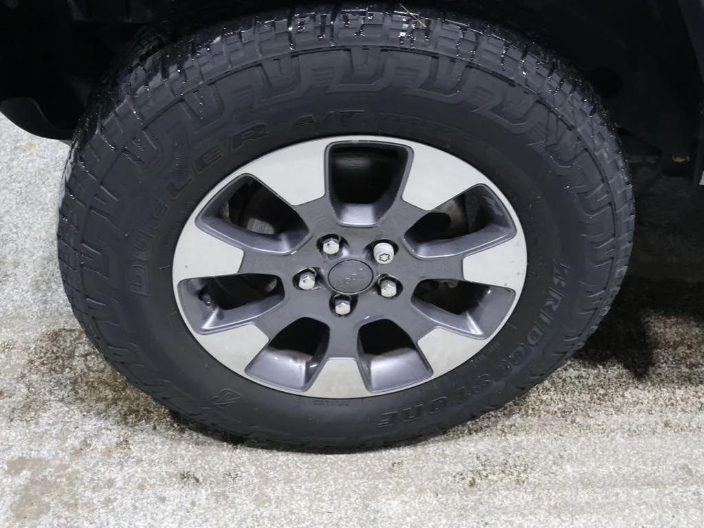 used 2019 Jeep Wrangler Unlimited car, priced at $25,200