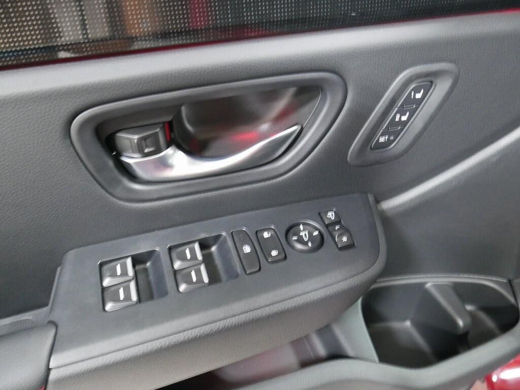 new 2025 Honda Pilot car, priced at $56,530