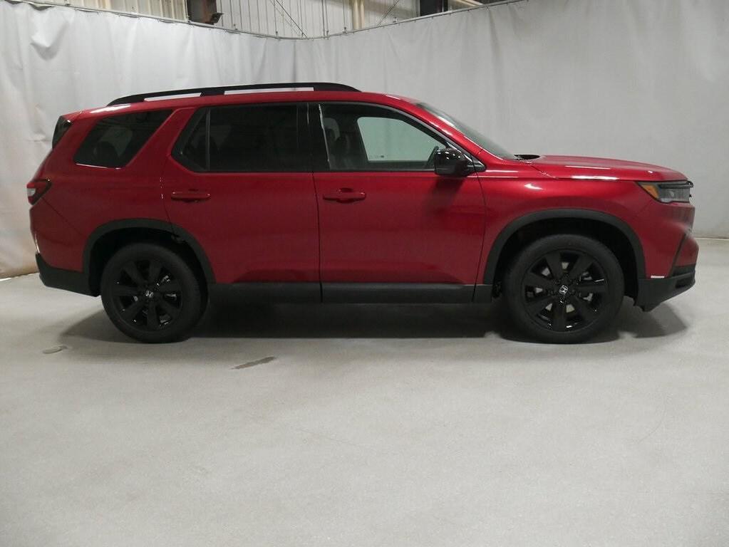 new 2025 Honda Pilot car, priced at $56,530