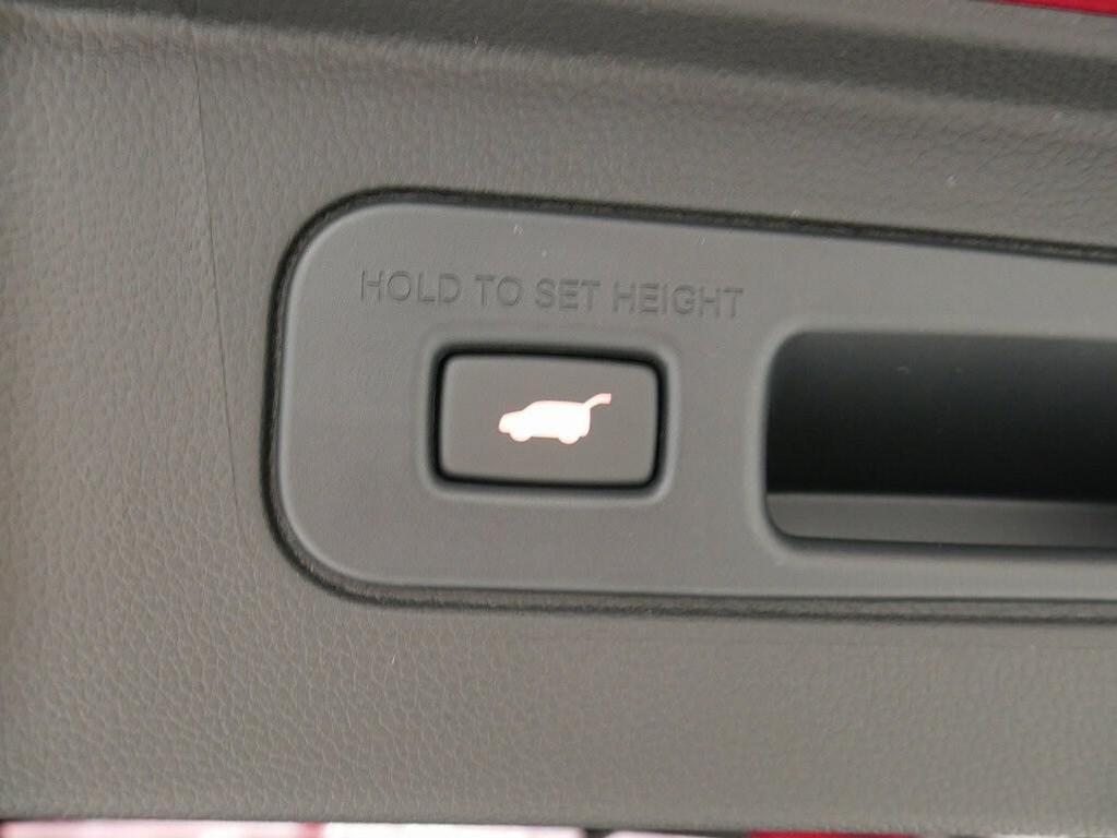 new 2025 Honda Pilot car, priced at $56,530