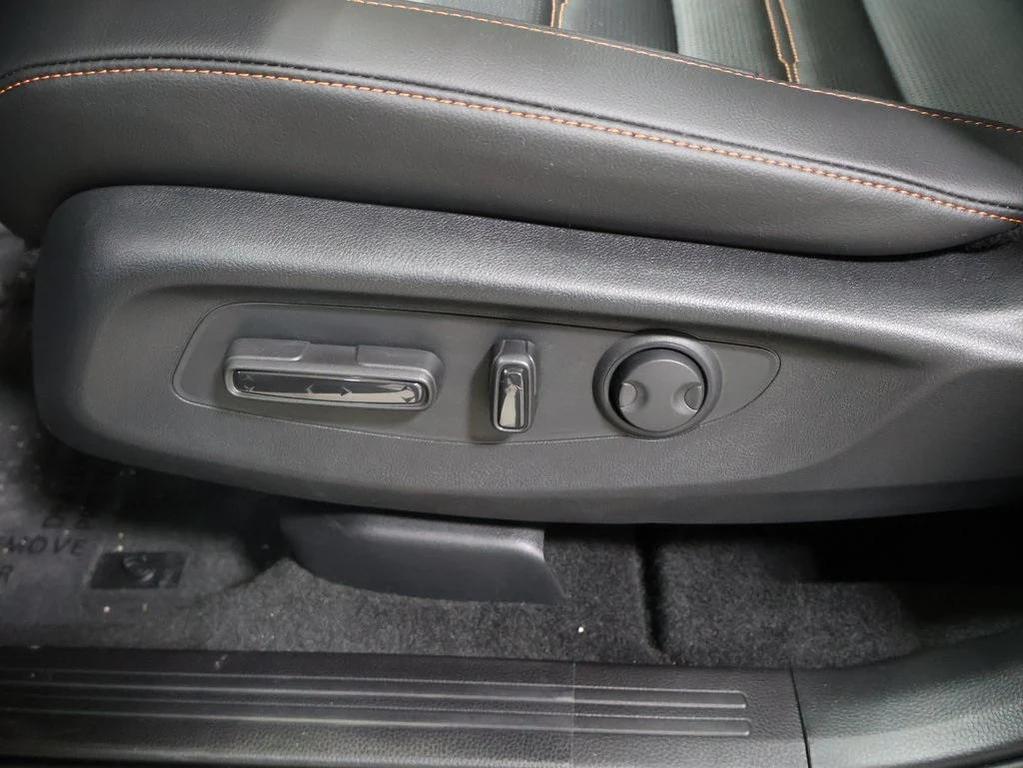 new 2026 Honda CR-V Hybrid car, priced at $41,675