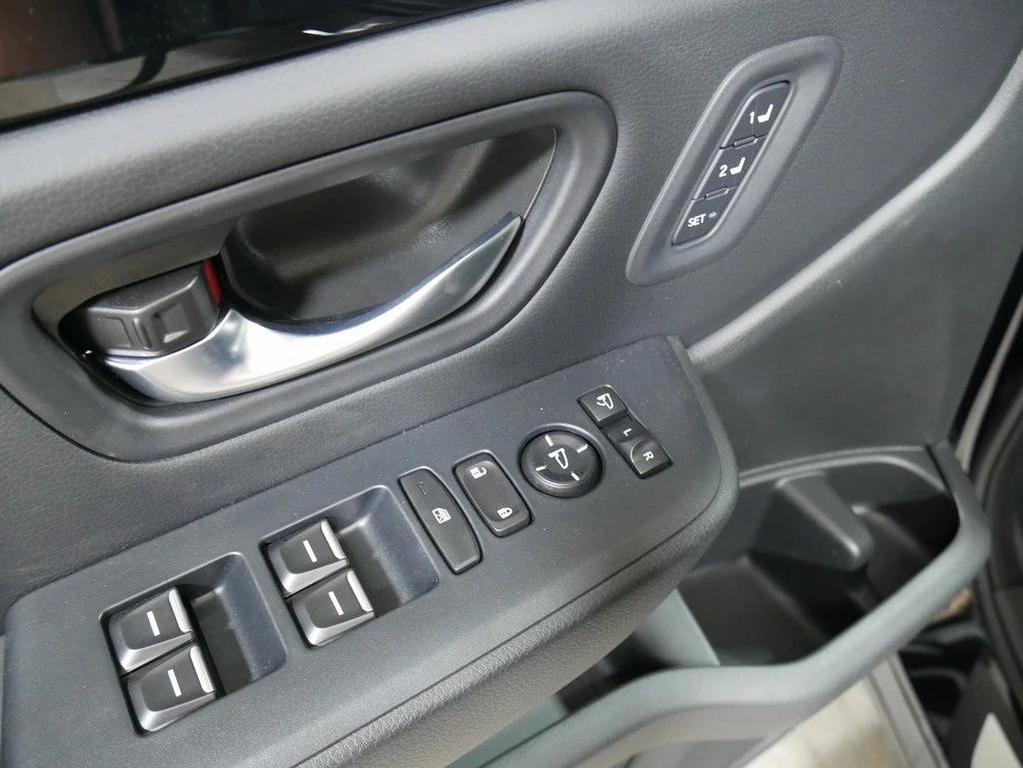 new 2025 Honda Pilot car, priced at $51,375