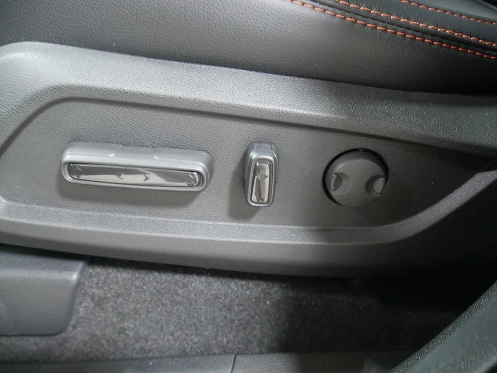 new 2025 Honda Pilot car, priced at $51,375