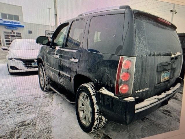 used 2007 GMC Yukon car, priced at $8,000