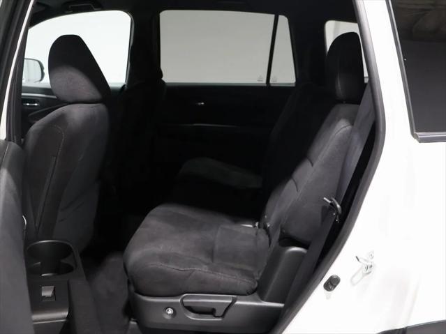 used 2022 Honda Pilot car, priced at $30,800