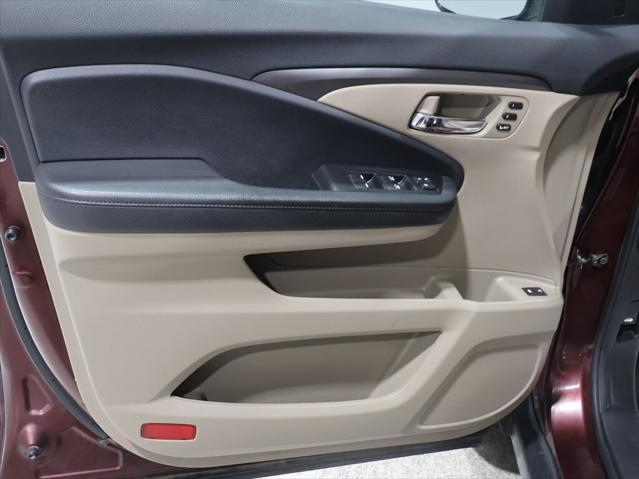 used 2022 Honda Pilot car, priced at $30,000