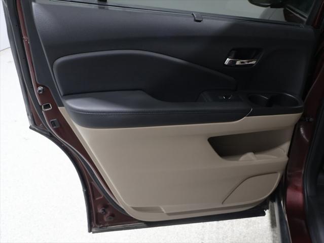 used 2022 Honda Pilot car, priced at $30,000