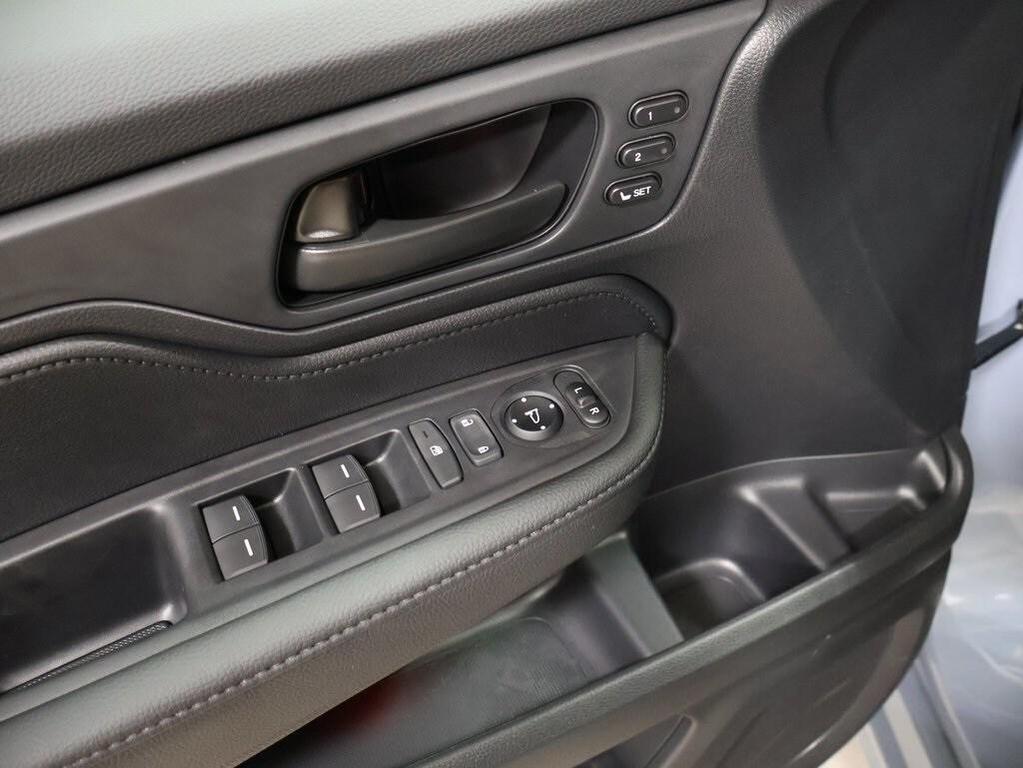 new 2026 Honda Odyssey car, priced at $45,845