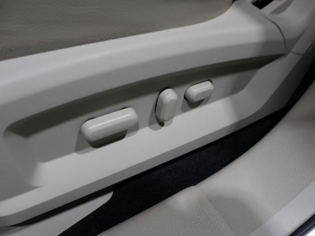 used 2012 Lincoln MKX car, priced at $9,800