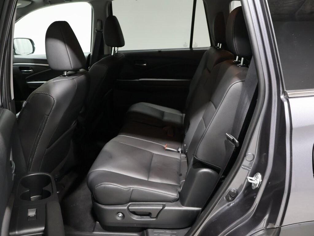 used 2022 Honda Pilot car, priced at $35,500
