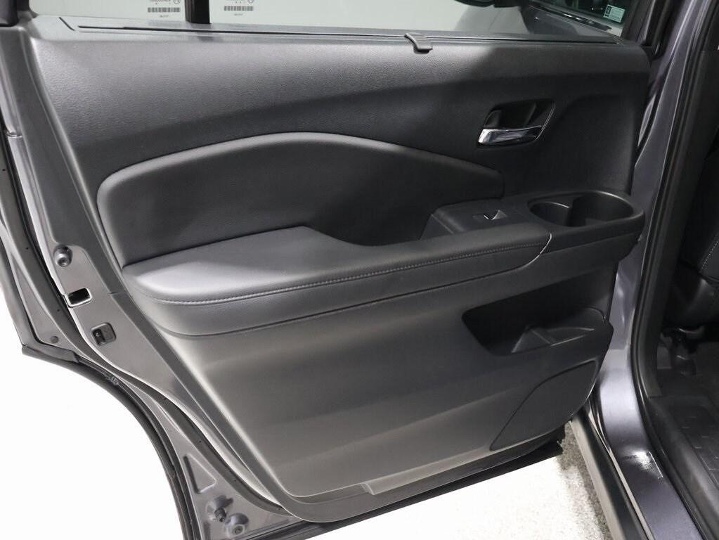 used 2022 Honda Pilot car, priced at $35,500