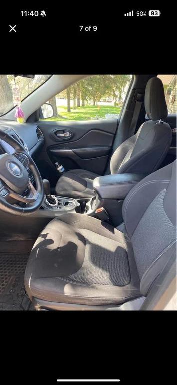 used 2019 Jeep Cherokee car, priced at $15,200