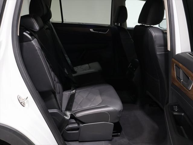 used 2024 Volkswagen Atlas car, priced at $33,300