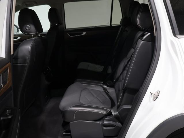 used 2024 Volkswagen Atlas car, priced at $33,300