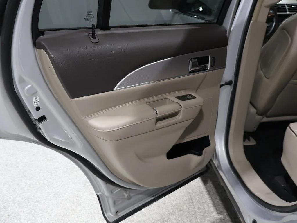 used 2012 Lincoln MKX car, priced at $9,500