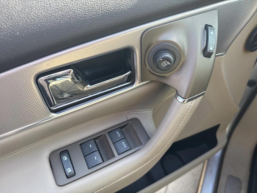 used 2012 Lincoln MKX car, priced at $9,500