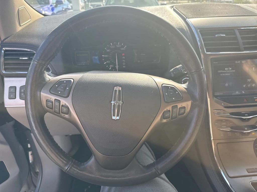 used 2012 Lincoln MKX car, priced at $9,500