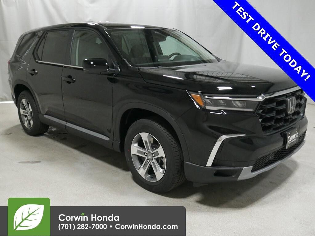 new 2025 Honda Pilot car, priced at $46,109