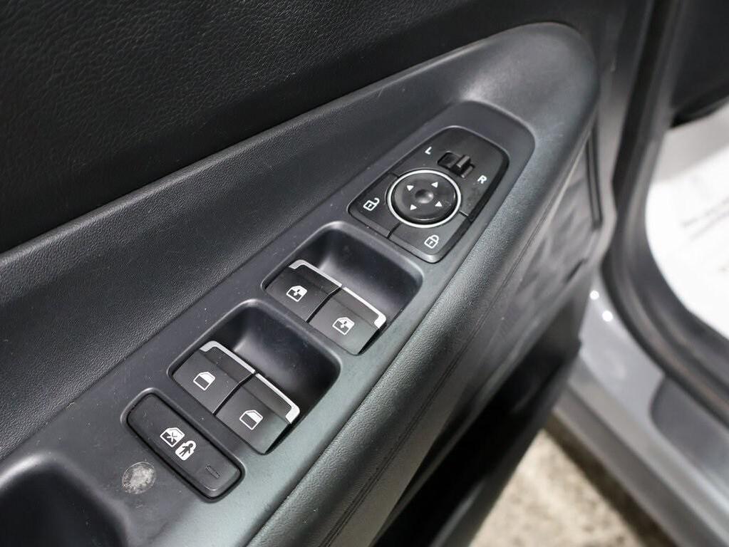 used 2021 Hyundai Santa Fe car, priced at $15,400