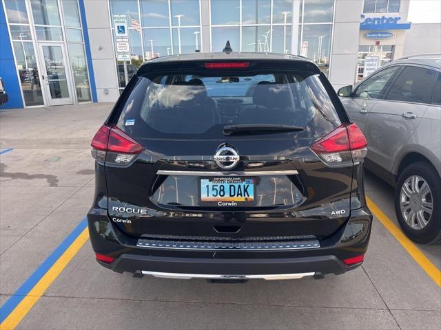 used 2017 Nissan Rogue car