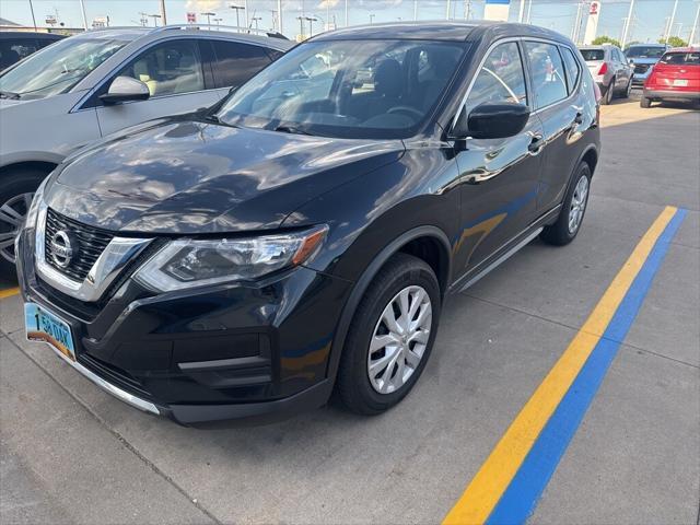 used 2017 Nissan Rogue car