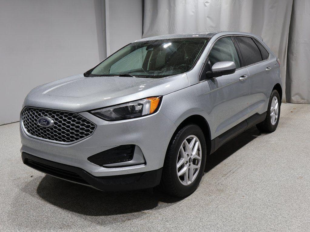 used 2024 Ford Edge car, priced at $22,195