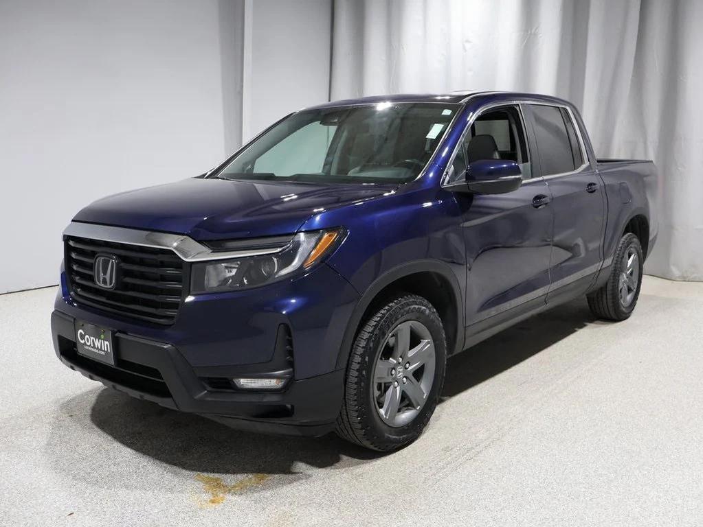 used 2023 Honda Ridgeline car, priced at $33,400