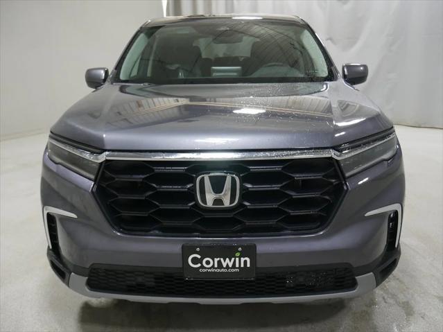 new 2025 Honda Pilot car, priced at $47,050