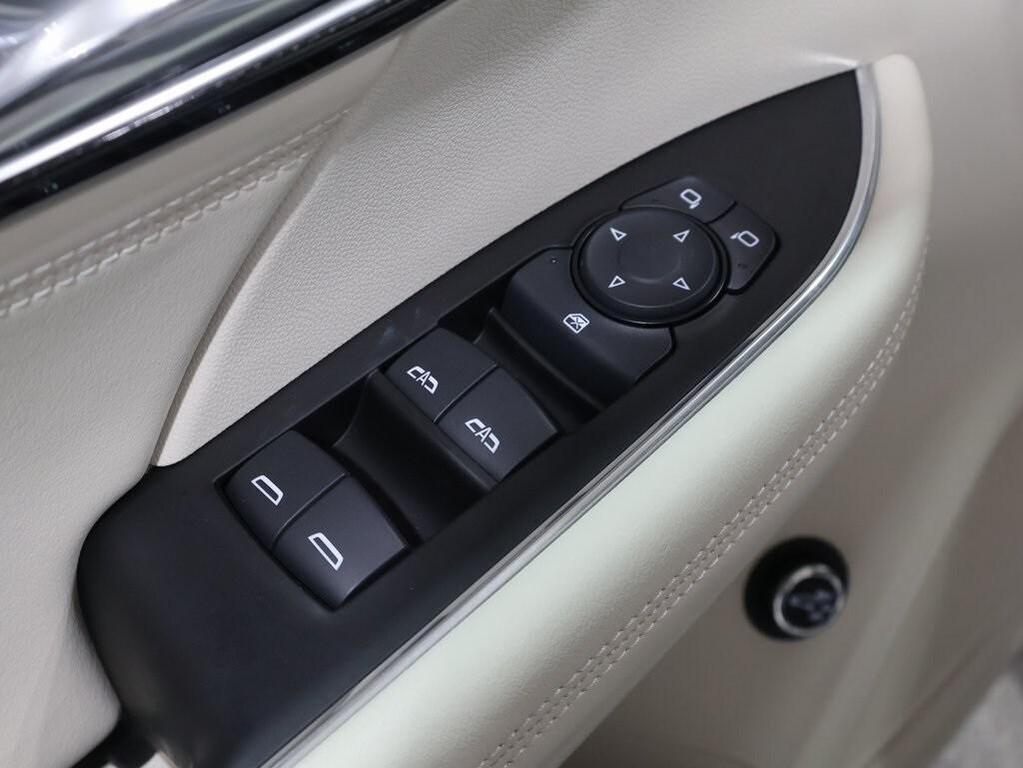 used 2023 Buick Envision car, priced at $24,800