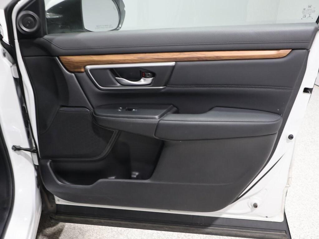 used 2021 Honda CR-V Hybrid car, priced at $28,500