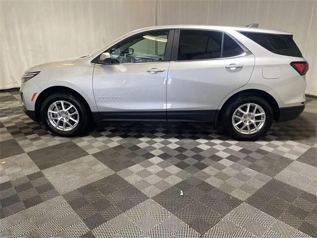 used 2022 Chevrolet Equinox car, priced at $23,500