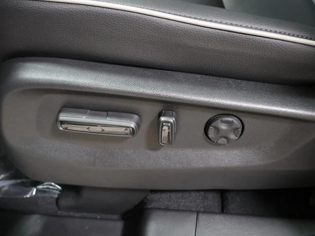 new 2026 Honda Odyssey car, priced at $48,990