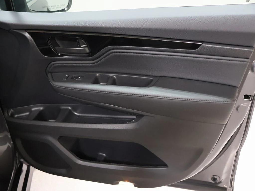 new 2026 Honda Odyssey car, priced at $48,990