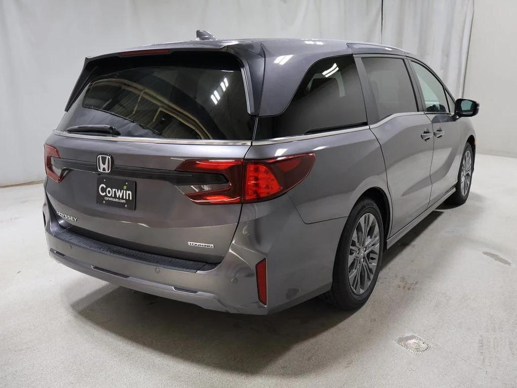 new 2026 Honda Odyssey car, priced at $48,990