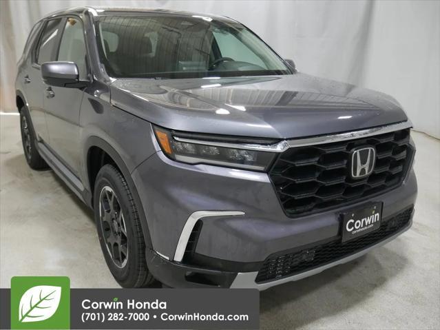 new 2025 Honda Pilot car, priced at $46,525